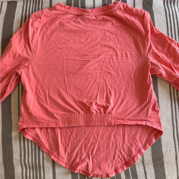 Urban Outfitters Coral Long Sleeve | Women’s Medium - Picture 5 of 5